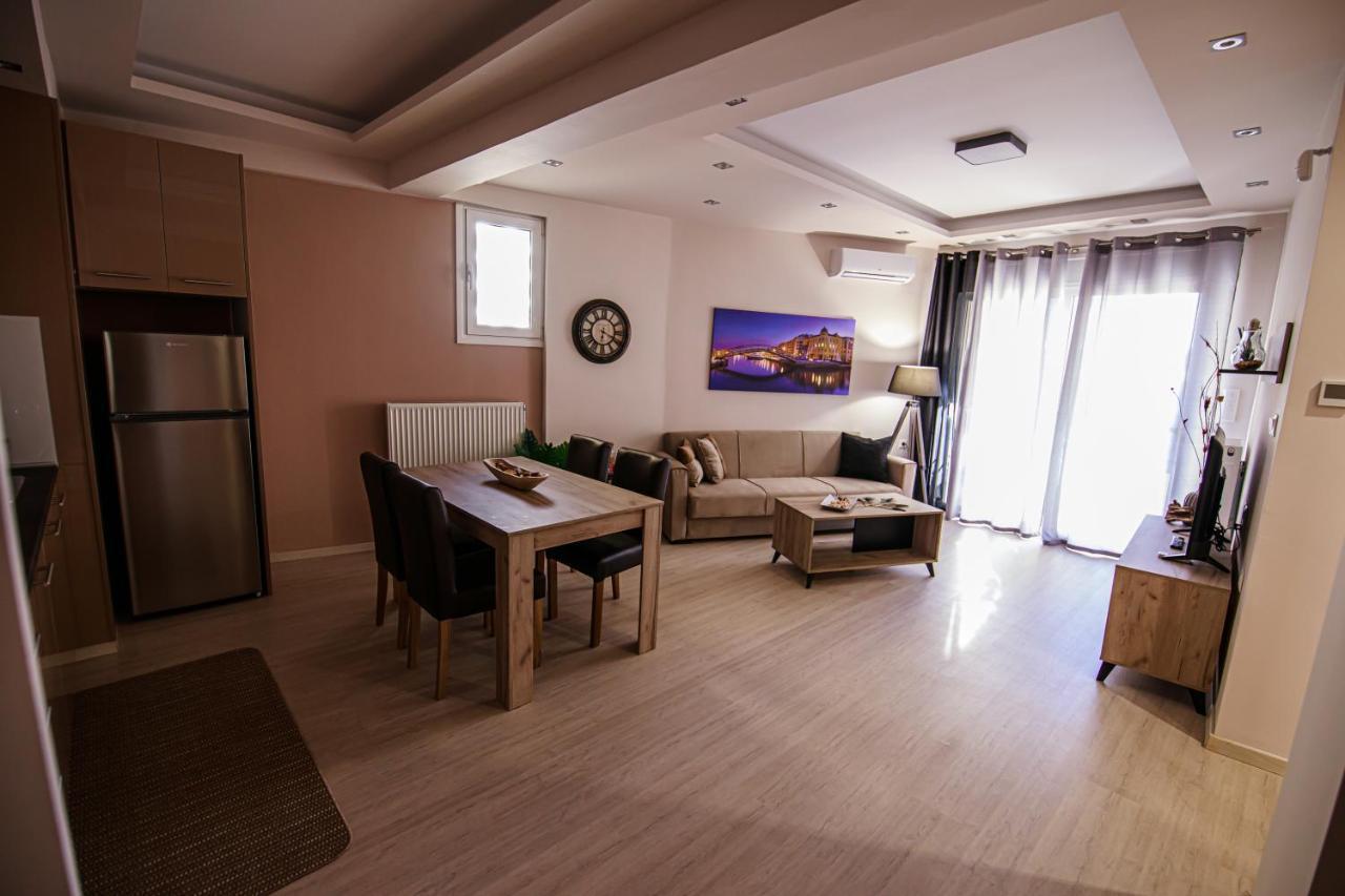 Helena'S Apartment Two Volos Esterno foto